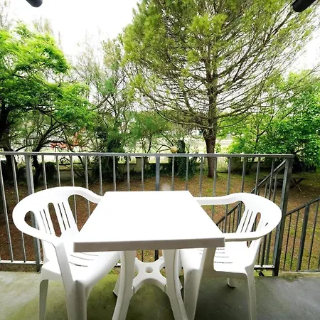 In Mit Garten アパート リド・ディ・スピーナ